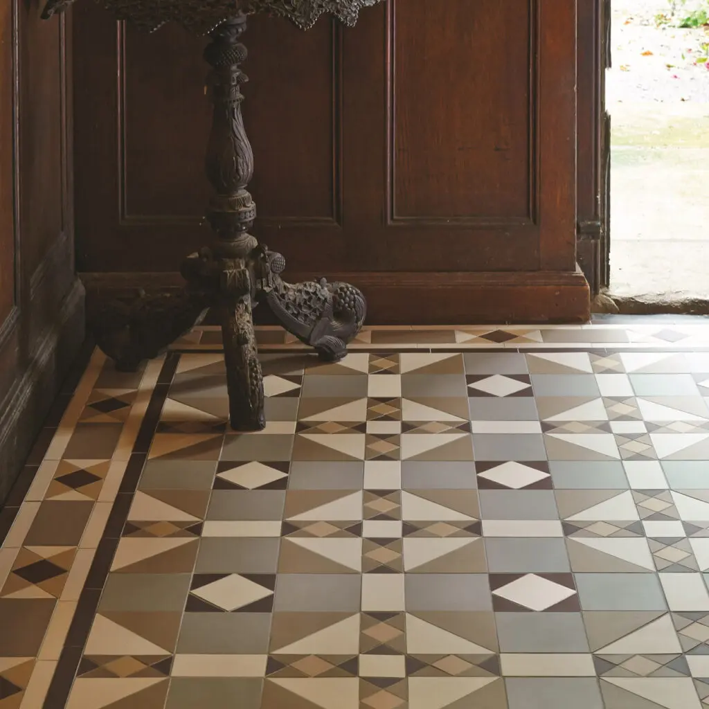 Original_Style_VFT_Colchester_pattern_with_Thackaray_Border_in_Holkham_Dune_Regency_Bath_White_Brown_Old_London - Cavtiles Original_Style_VFT_Colchester_pattern_with_Thackaray_Border_in_Holkham_Dune_Regency_Bath_White_Brown_Old_London